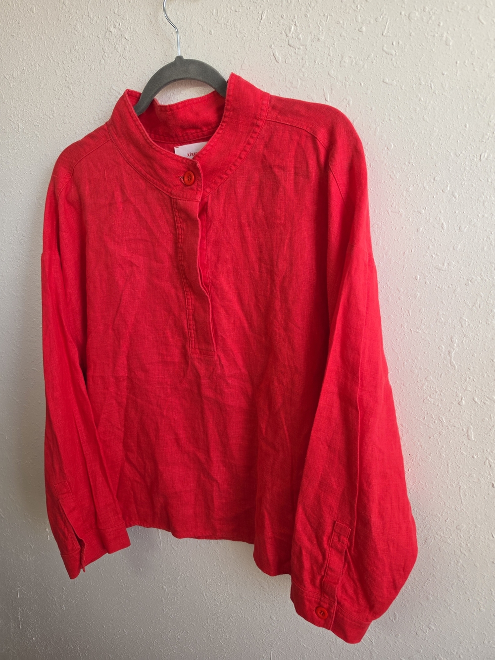 Xirena Size M Red 100% Linen Popover Blouse Long Sleeve Relaxed Top - Picture 3 of 9